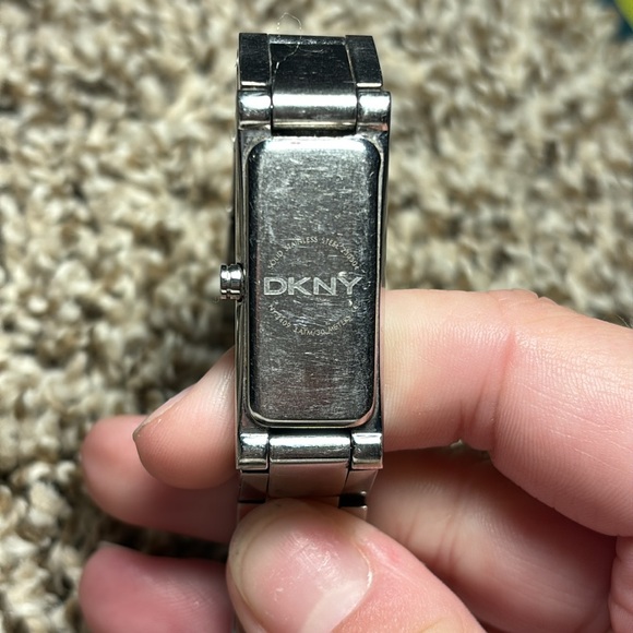 DKNY Watch - Picture 5 of 6